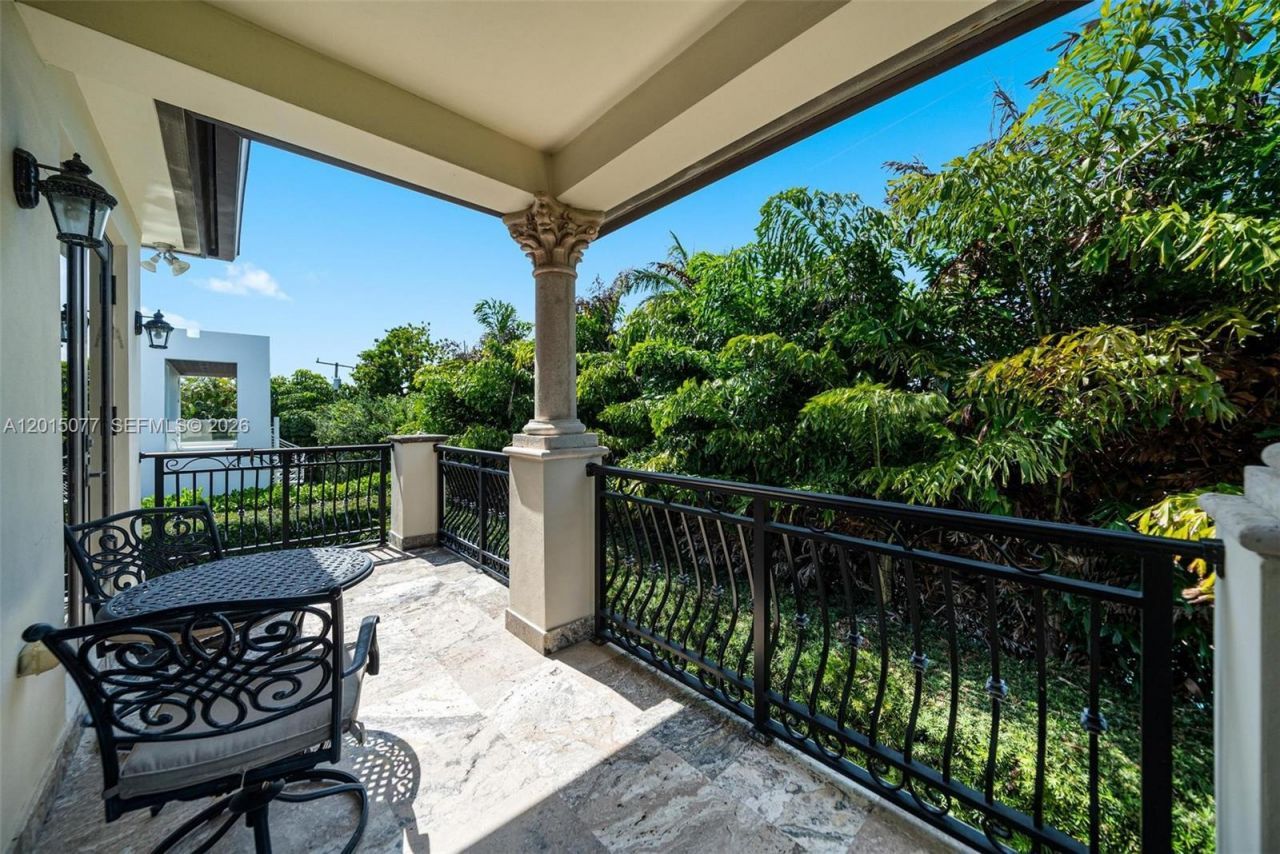 1251 99th St , Bay Harbor Islands, FL 33154 Photo