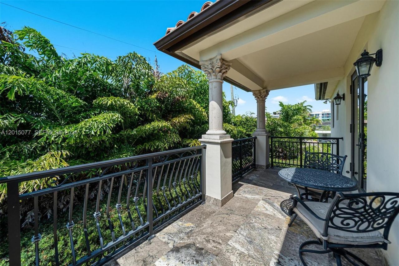 1251 99th St , Bay Harbor Islands, FL 33154 Photo