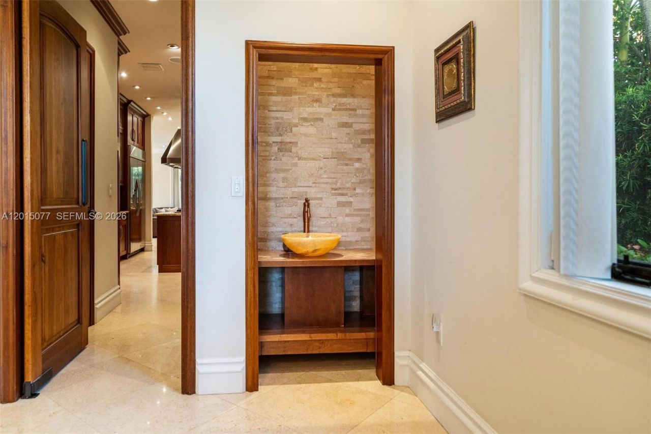 1251 99th St , Bay Harbor Islands, FL 33154 Photo