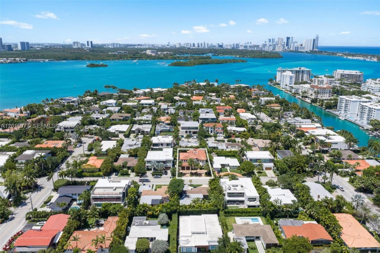 1251 99th St , Bay Harbor Islands, FL 33154 Photo