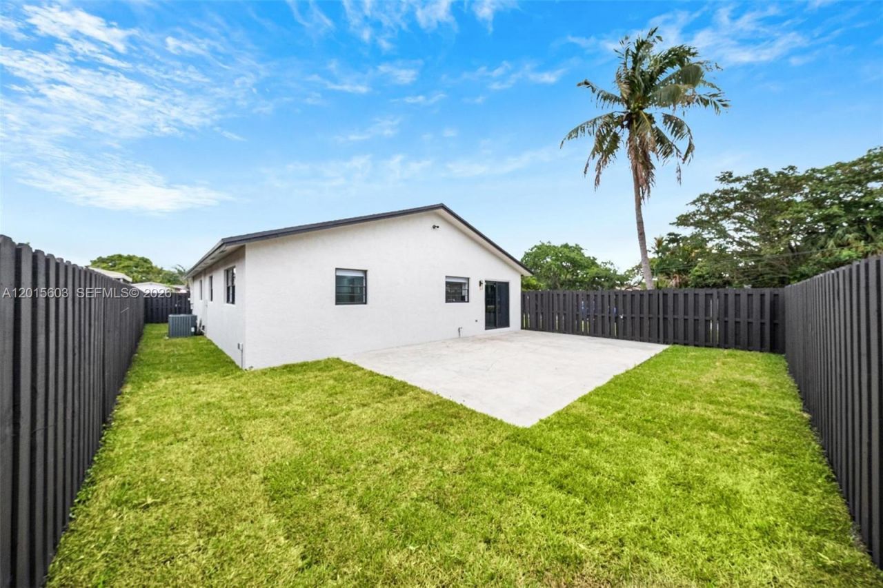 2060 N 26th Ave, Hollywood, FL 33020 Photo