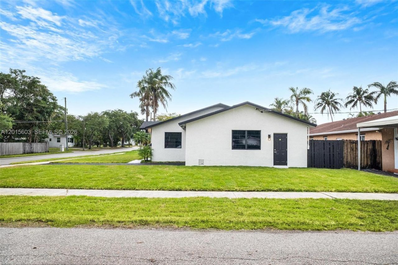 2060 N 26th Ave, Hollywood, FL 33020 Photo