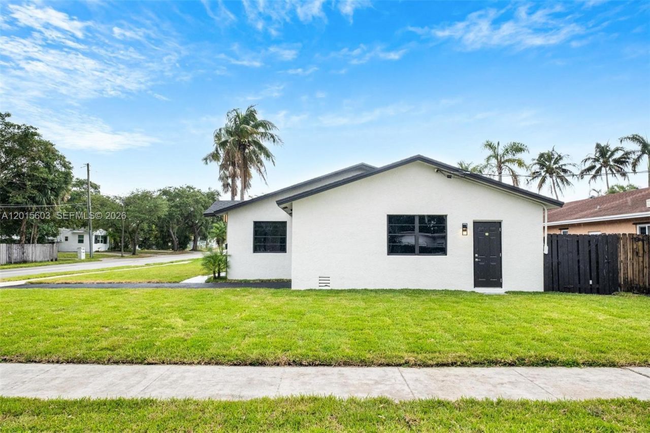 2060 N 26th Ave, Hollywood, FL 33020 Photo
