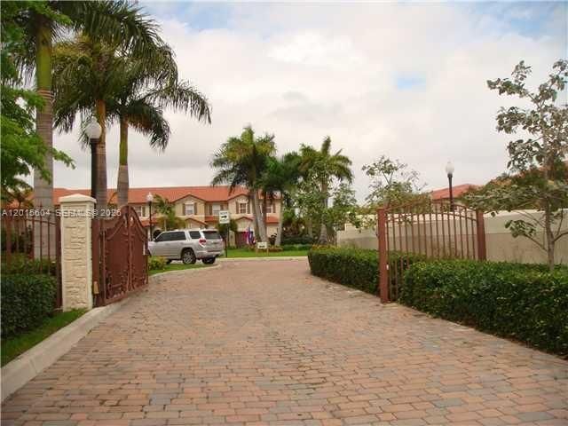 1036 NE 208th St , Unit 1036, Miami, FL 33179 Photo