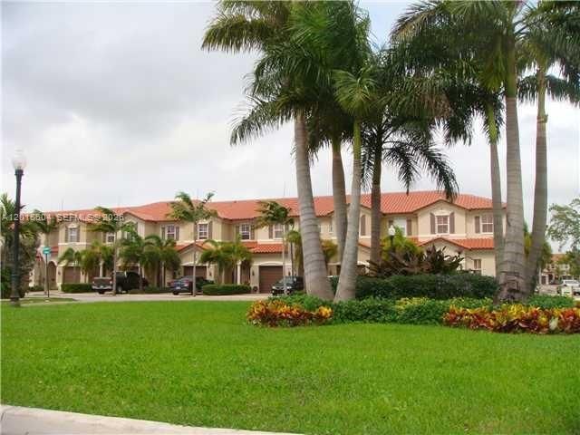 1036 NE 208th St , Unit 1036, Miami, FL 33179 Photo