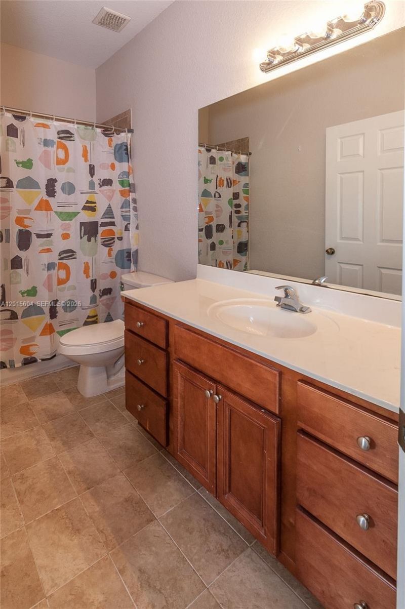 1036 NE 208th St , Unit 1036, Miami, FL 33179 Photo