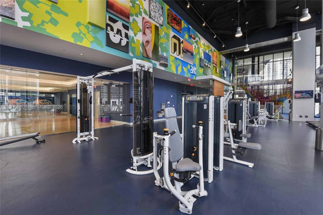 1010 Brickell Ave, Unit 2810, Miami, FL 33131 Photo