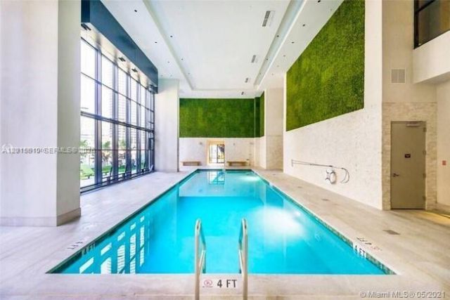 1010 Brickell Ave, Unit 2810, Miami, FL 33131 Photo