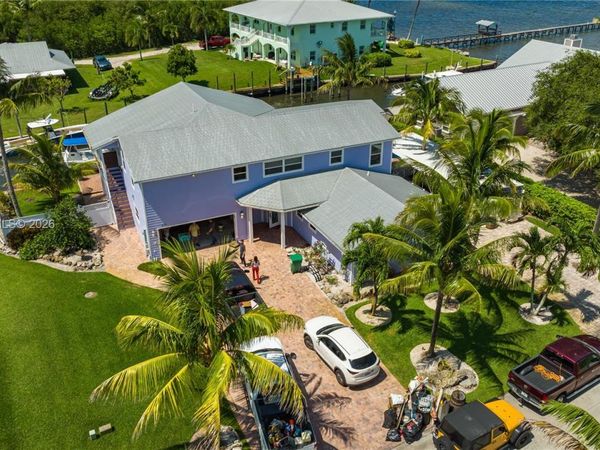 474 Peninsula Dr , Fort Pierce, FL 34946