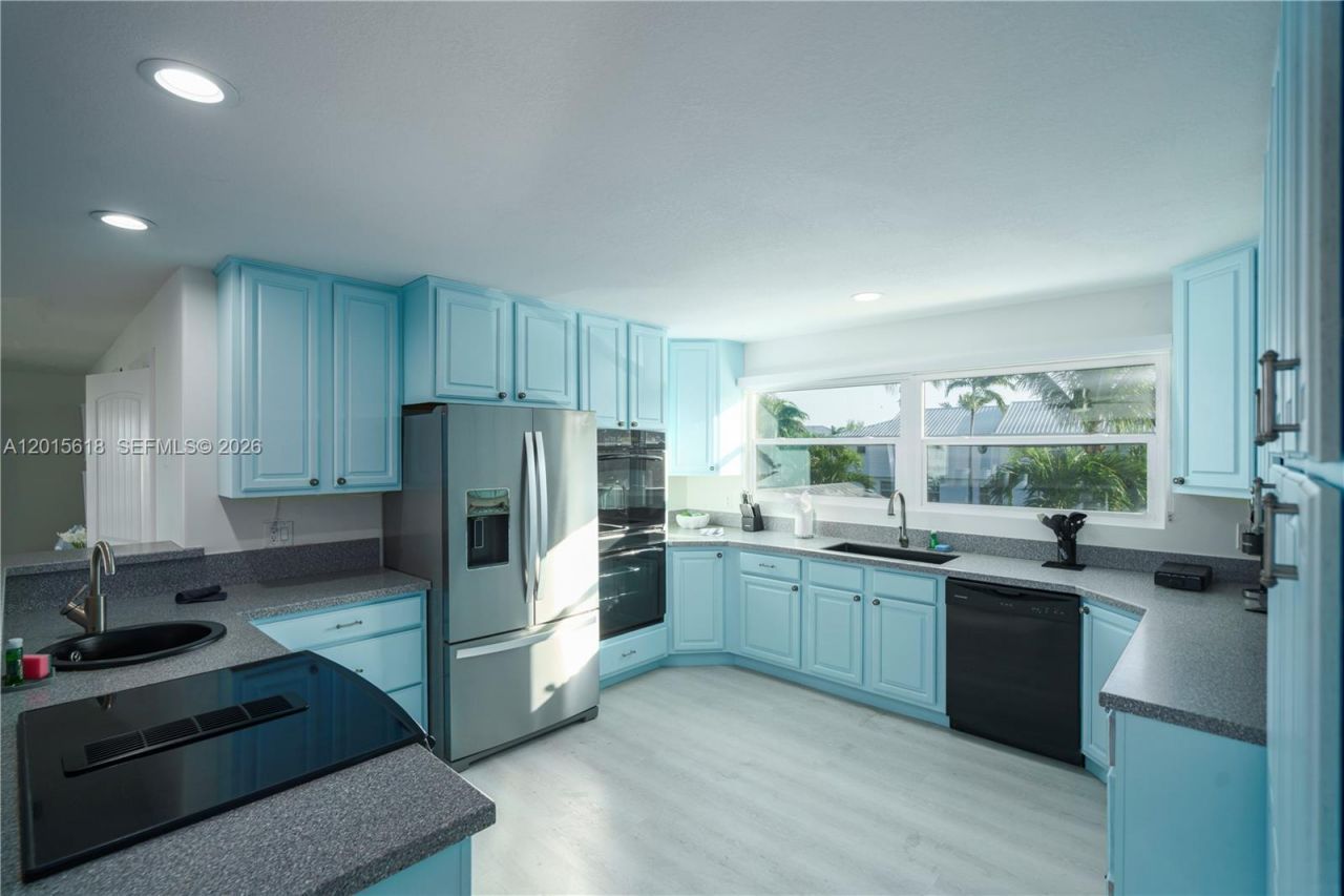 474 Peninsula Dr, Fort Pierce, FL 34946 Photo