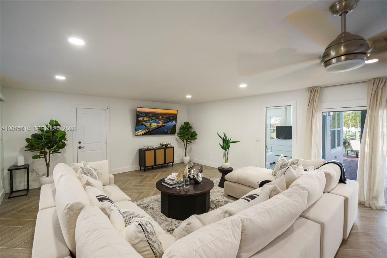 474 Peninsula Dr , Fort Pierce, FL 34946 Photo