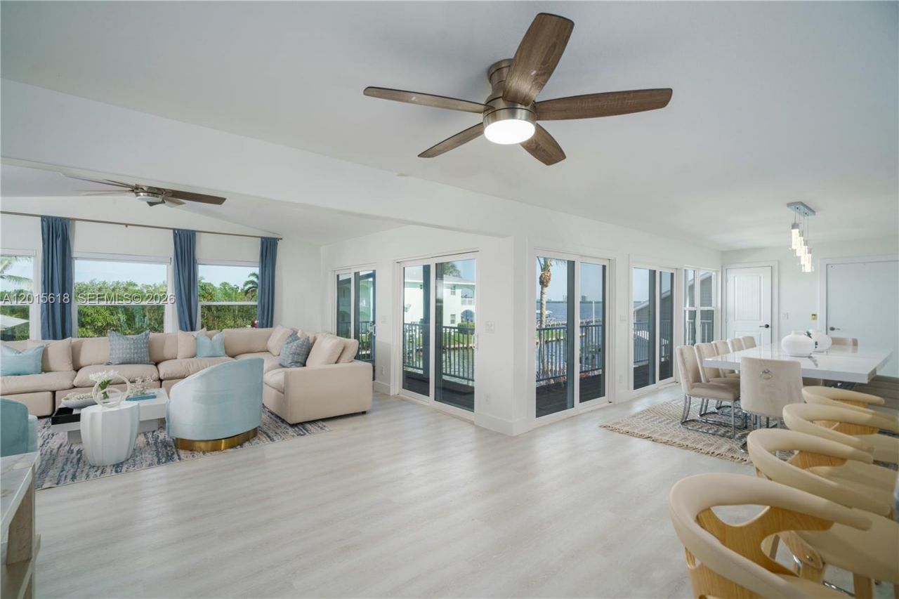 474 Peninsula Dr, Fort Pierce, FL 34946 Photo