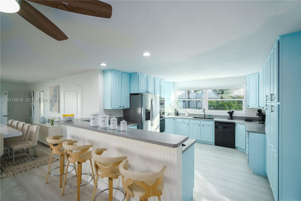 474 Peninsula Dr, Fort Pierce, FL 34946 Photo