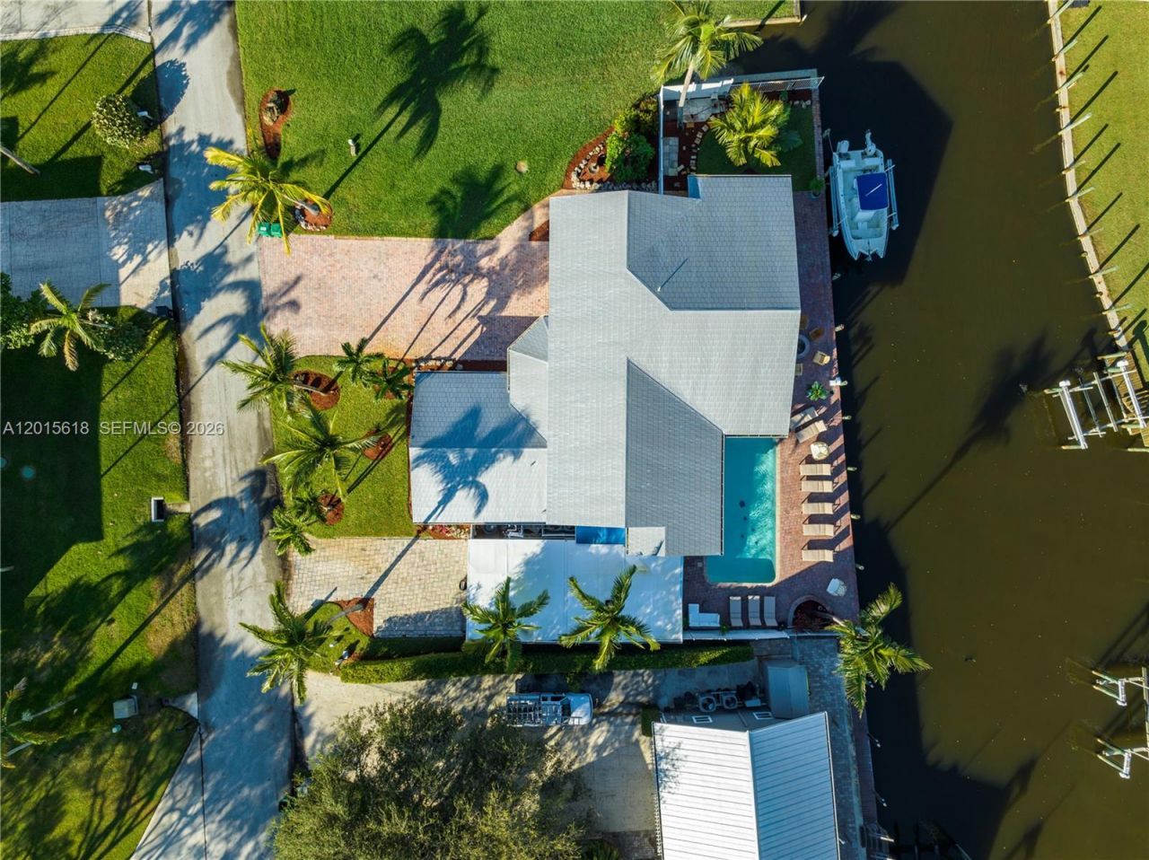 474 Peninsula Dr , Fort Pierce, FL 34946 Photo