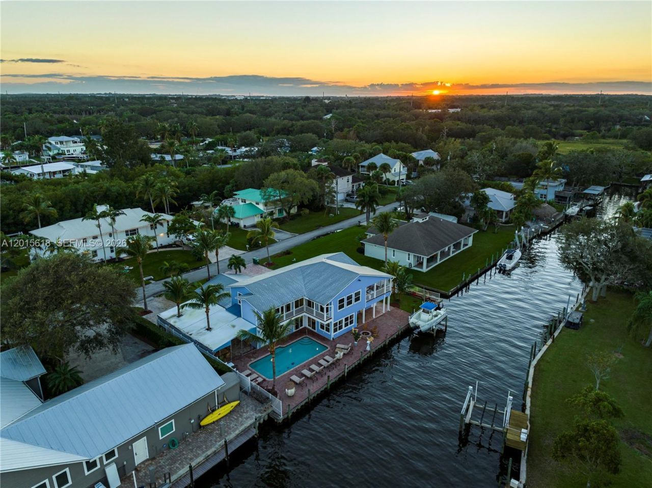 474 Peninsula Dr , Fort Pierce, FL 34946 Photo