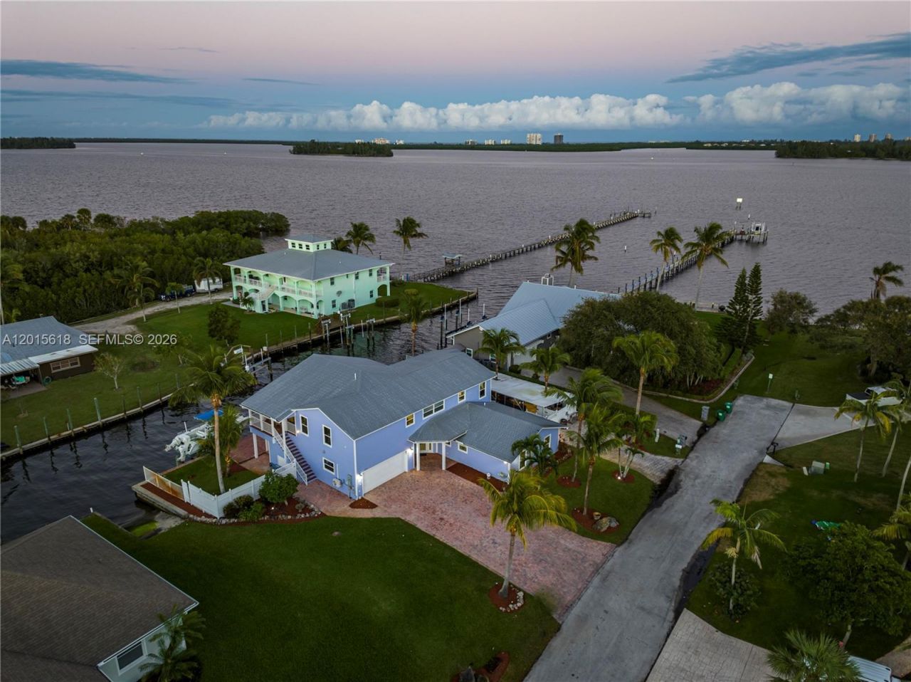 474 Peninsula Dr , Fort Pierce, FL 34946 Photo