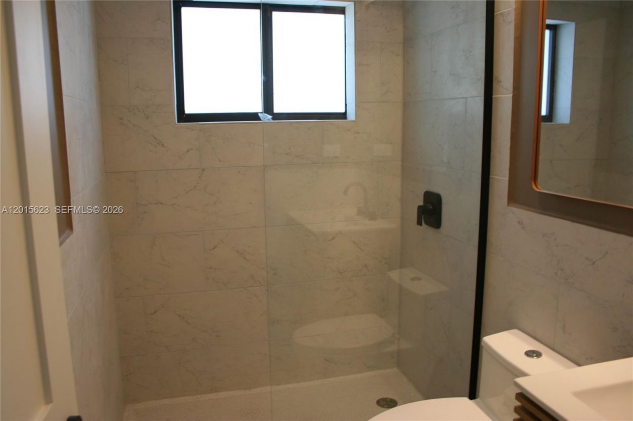 228 Hispanola Rd, Tavernier, FL 33070 Photo