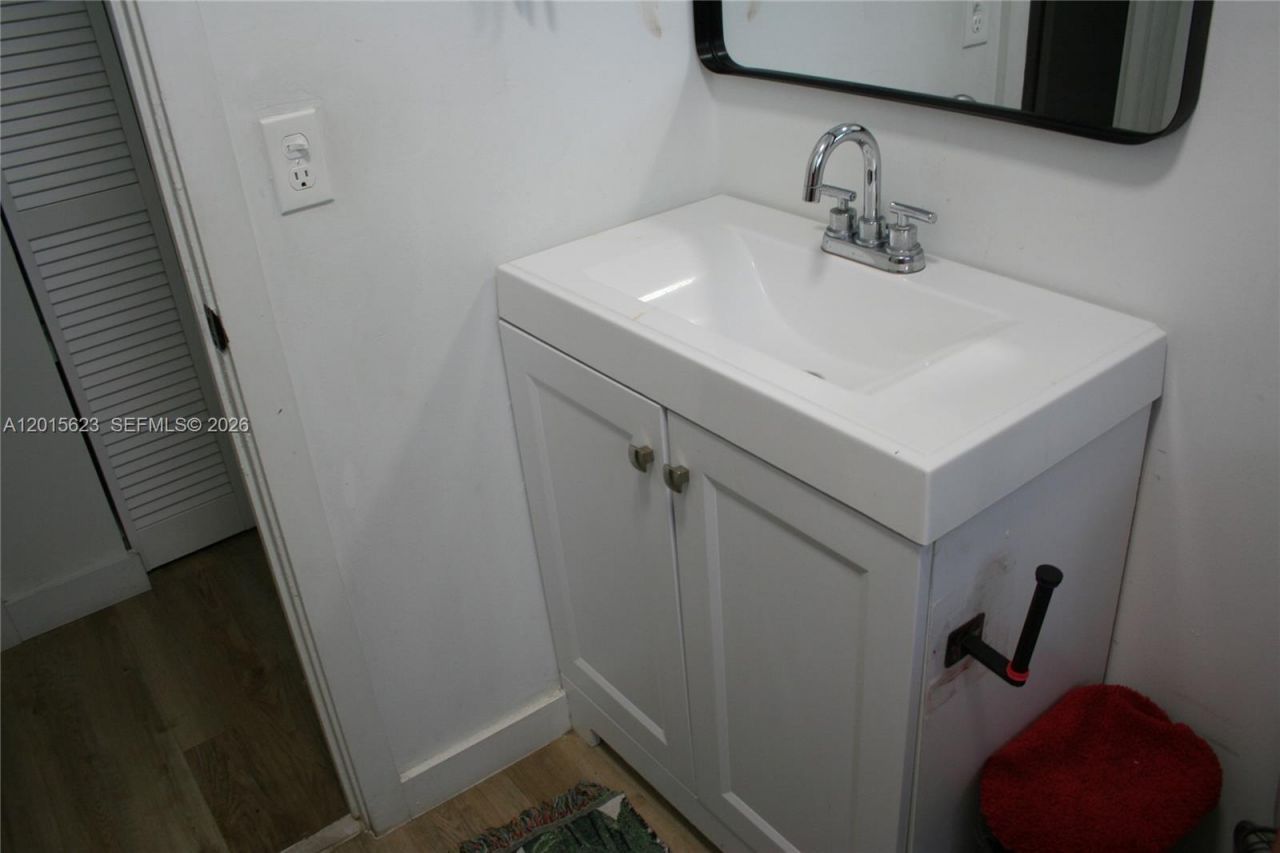 228 Hispanola Rd, Tavernier, FL 33070 Photo