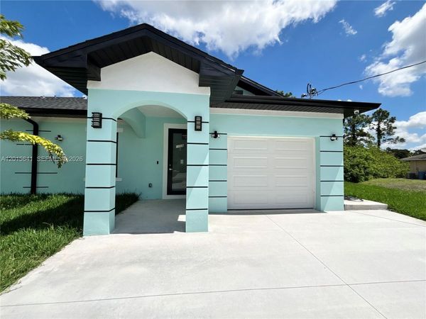 1006/1008 W 12TH ST , Unit B, Lehigh Acres, FL 33972