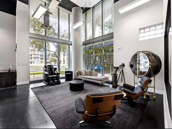 92 SW 3rd St , Unit CU1B, Miami, FL 33130