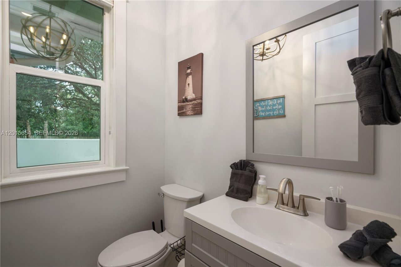 545 SW Indianola St , Stuart, FL 34994 Photo
