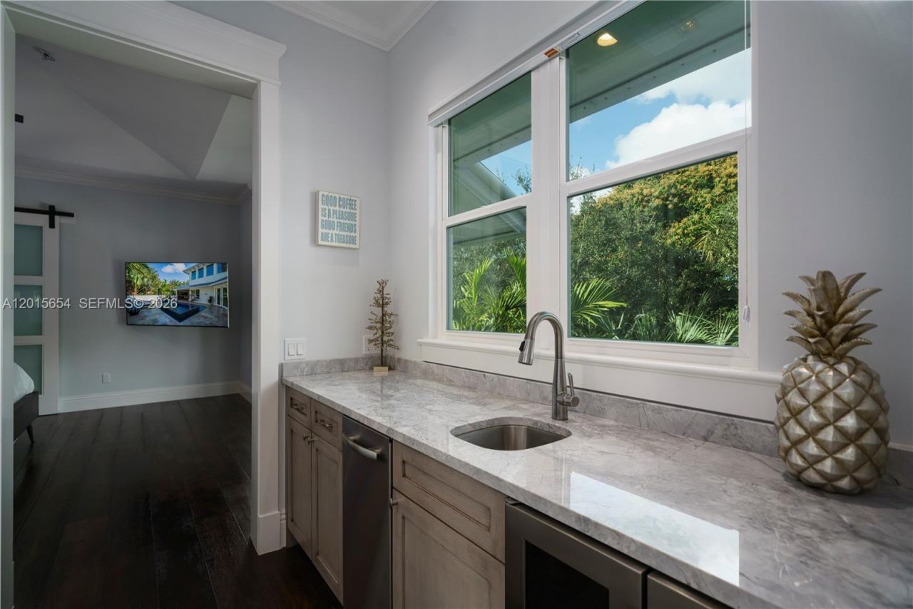 545 SW Indianola St , Stuart, FL 34994 Photo