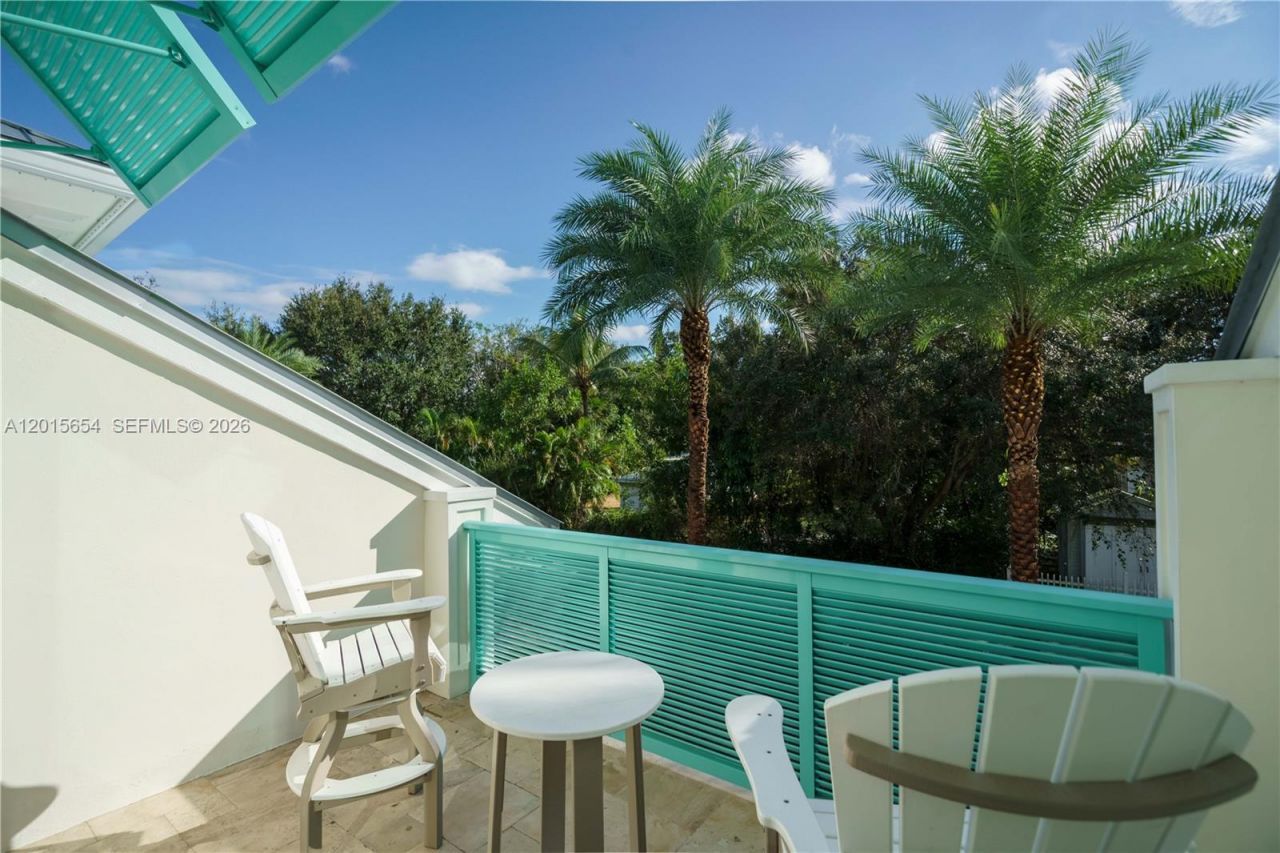 545 SW Indianola St , Stuart, FL 34994 Photo