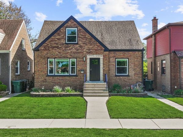 2961 W 97th Street , Evergreen Park, IL 60805