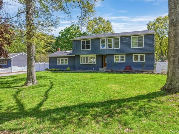 1189 Terry Road , Ronkonkoma, NY 11779