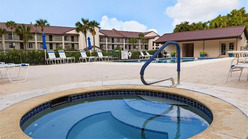 12191 Kelly Sands Way, Unit 1518, Fort Myers, FL 33908 Photo