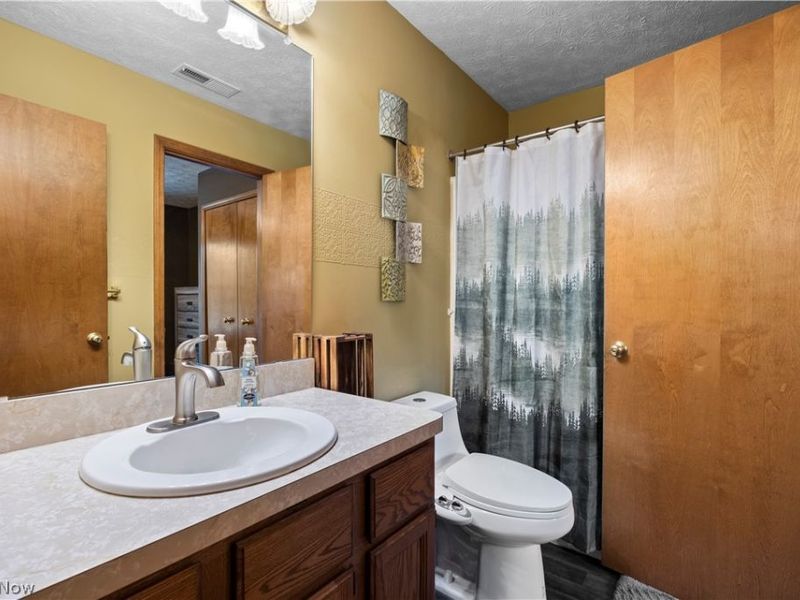 5516 Andover Drive , Parma, OH 44134 Photo 32