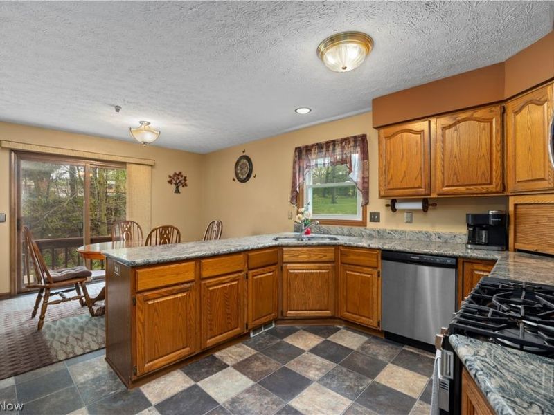 5516 Andover Drive , Parma, OH 44134 Photo 5