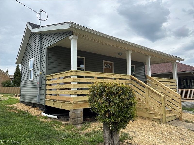 1021 Clay Street, Zanesville, OH 43701 Photo 2