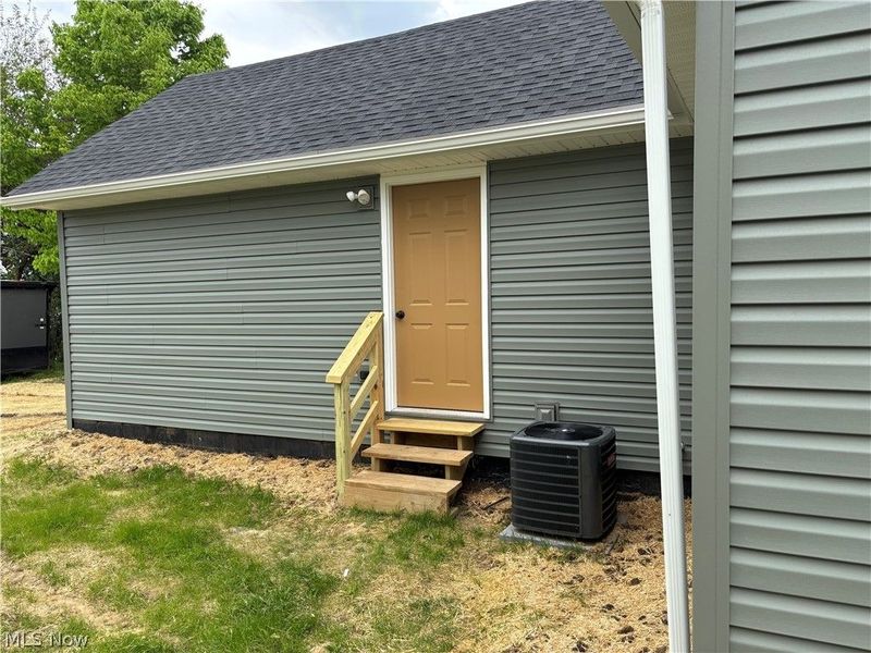 1021 Clay Street, Zanesville, OH 43701 Photo 5