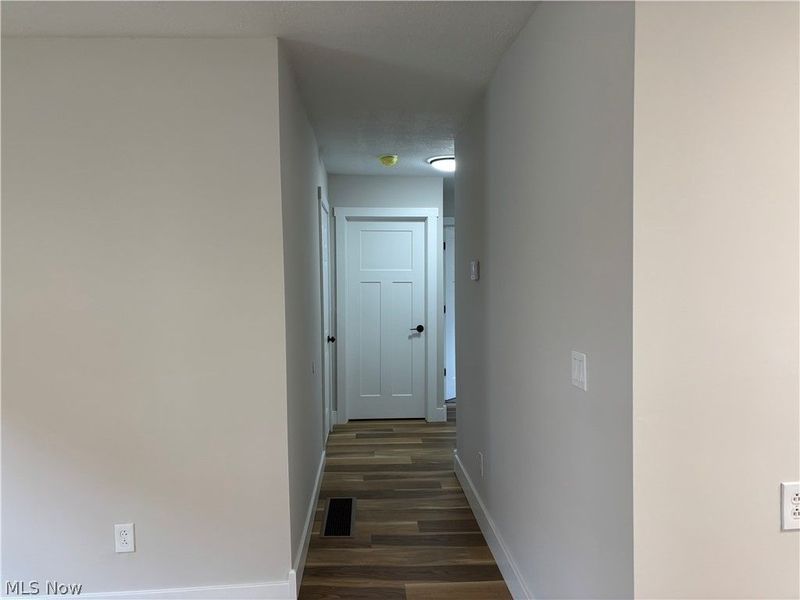 1021 Clay Street, Zanesville, OH 43701 Photo 7