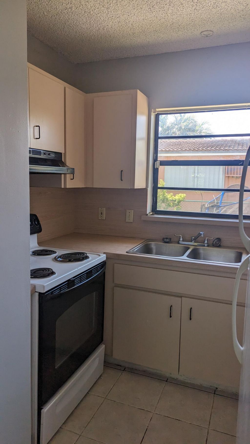 1944 Taft Street, Unit 2, Hollywood, FL 33020 Photo