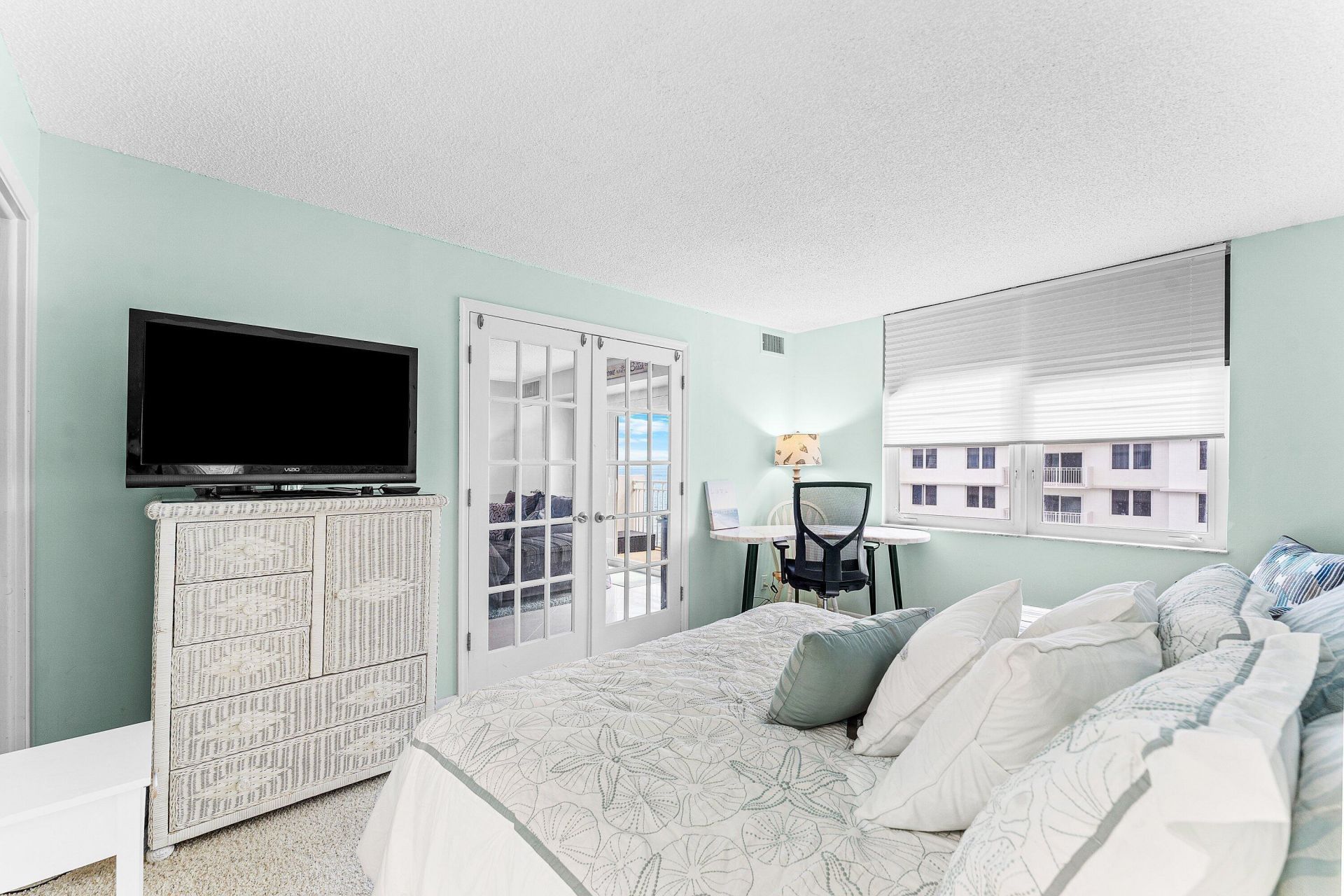 3215 S Ocean Boulevard, Unit 407, Highland Beach, FL 33487 Photo