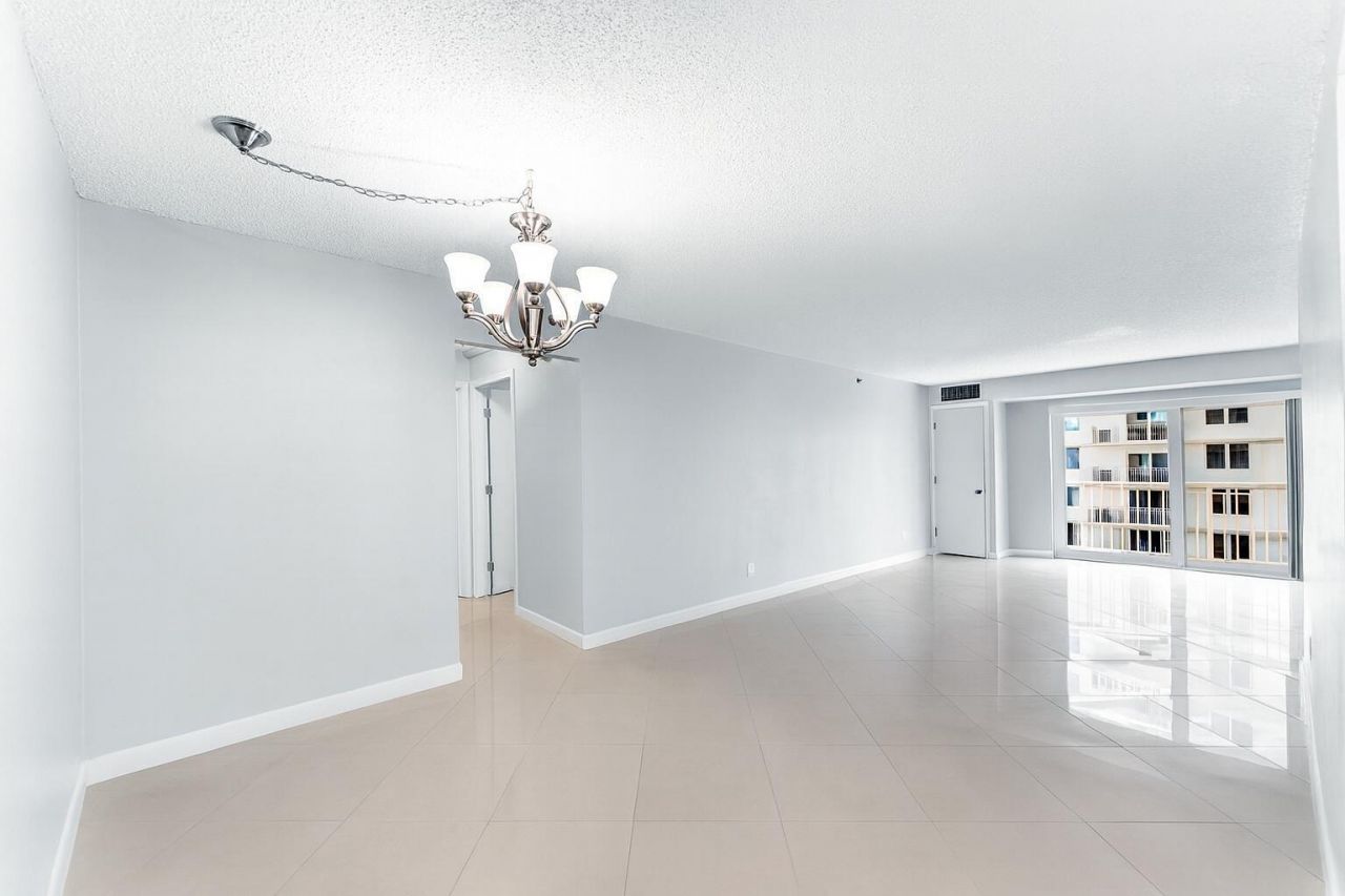 3215 S Ocean Boulevard, Unit 407, Highland Beach, FL 33487 Photo
