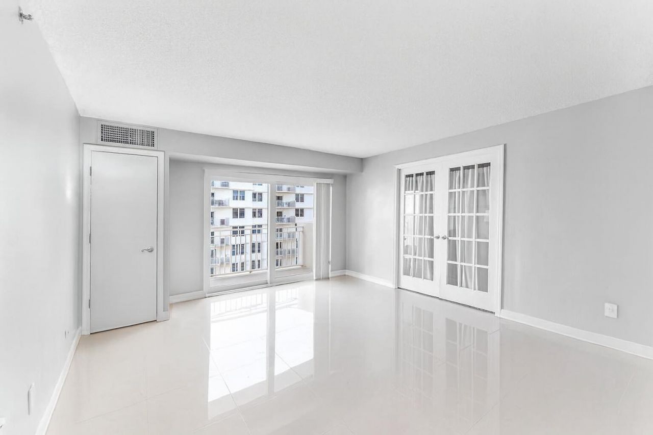 3215 S Ocean Boulevard, Unit 407, Highland Beach, FL 33487 Photo