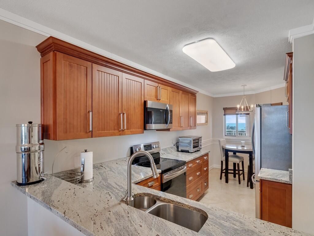 5167 N Highway A1a Highway, Unit 504, Fort Pierce, FL 34949 Photo