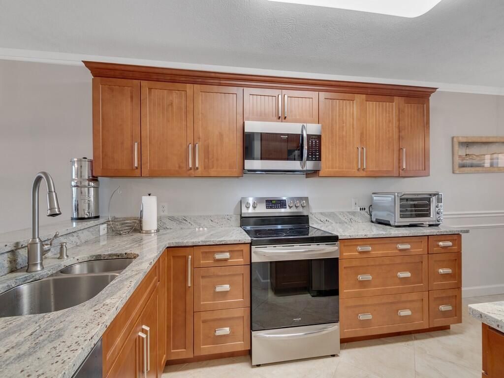 5167 N Highway A1a Highway, Unit 504, Fort Pierce, FL 34949 Photo