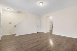 1051 Lexi Court photo 4