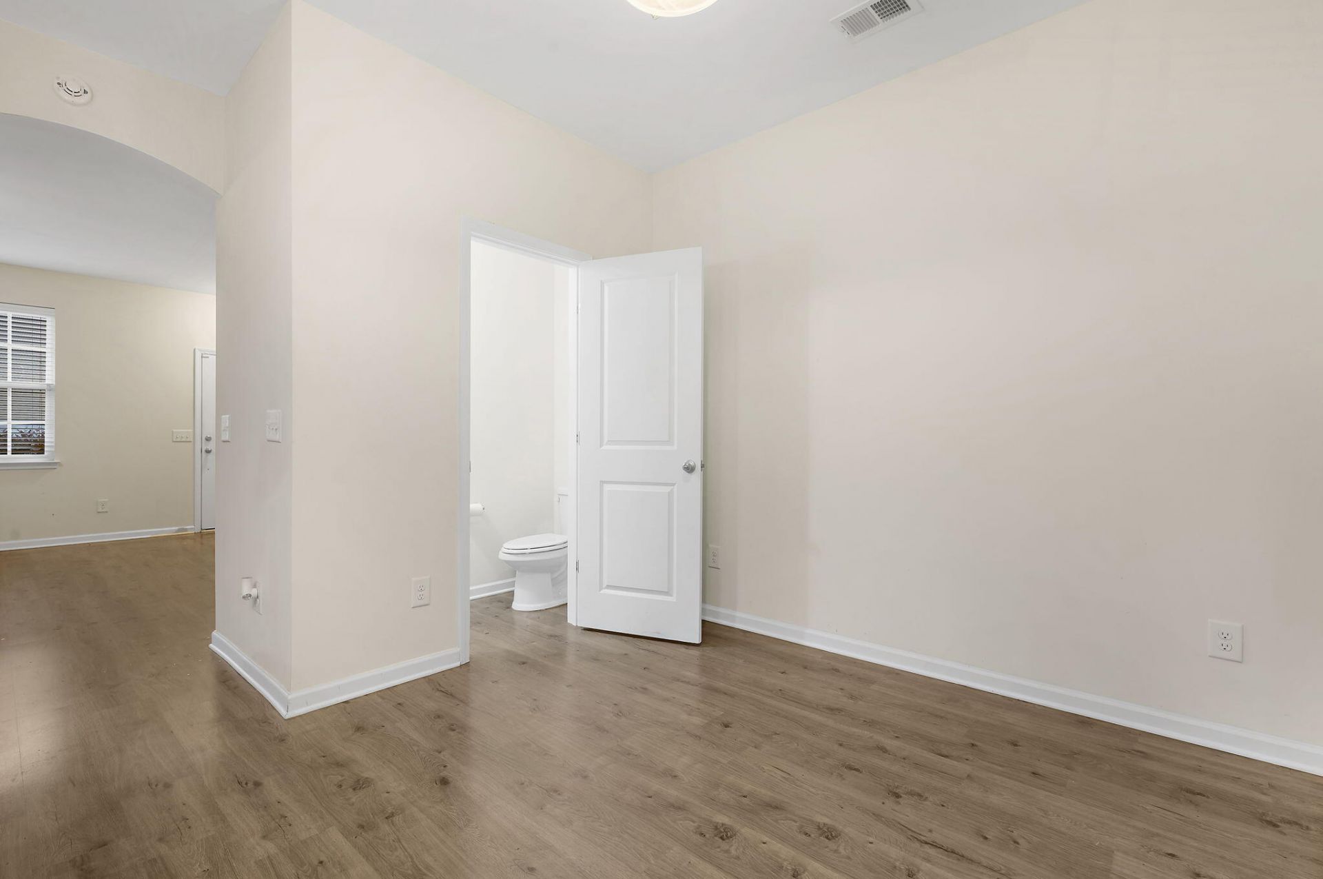 1051 Lexi Court Photo 9