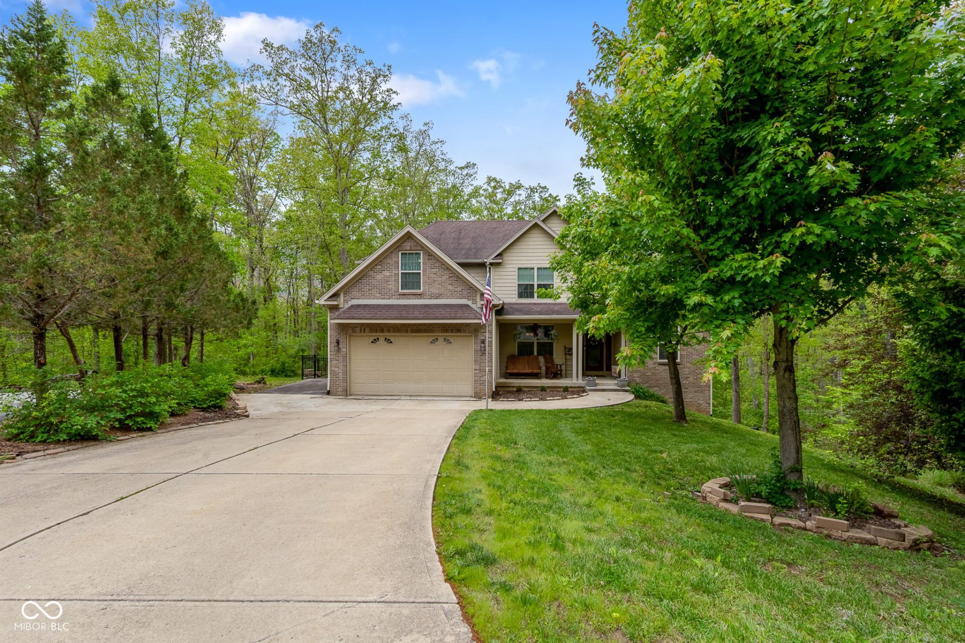 151 Hilltop Lane Nashville, IN