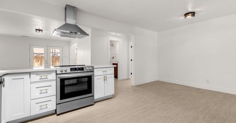 8 E O Street, Sparks, NV 89431 Photo