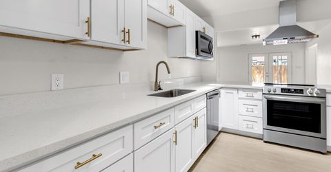 8 E O Street, Sparks, NV 89431 Photo