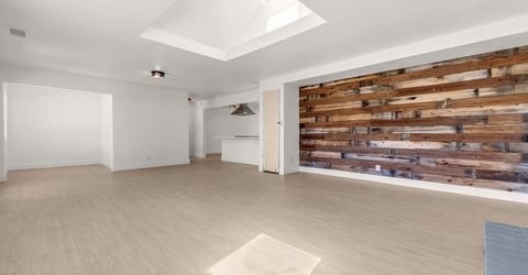 8 E O Street, Sparks, NV 89431 Photo