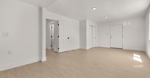 8 E O Street, Sparks, NV 89431 Photo