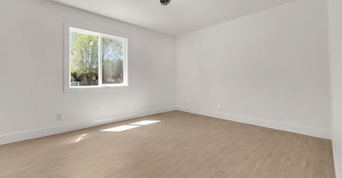 8 E O Street, Sparks, NV 89431 Photo