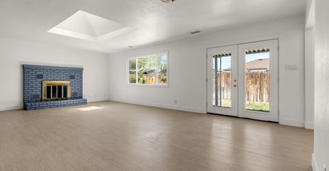 8 E O Street, Sparks, NV 89431 Photo